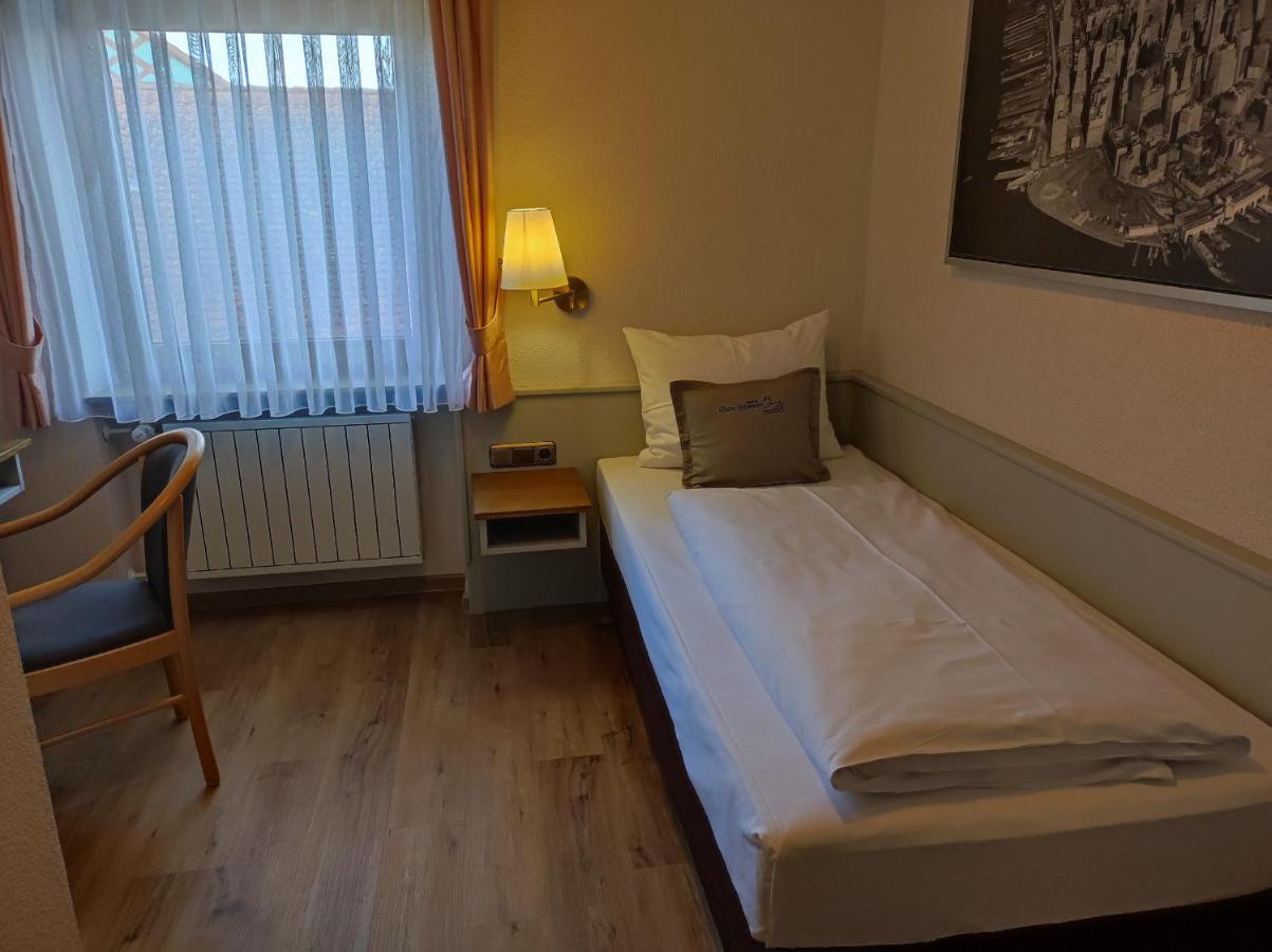 Hotel Gasthof Zum Schwan Steinsfeld Luaran gambar