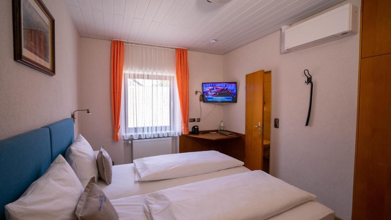 Hotel Gasthof Zum Schwan Steinsfeld Luaran gambar