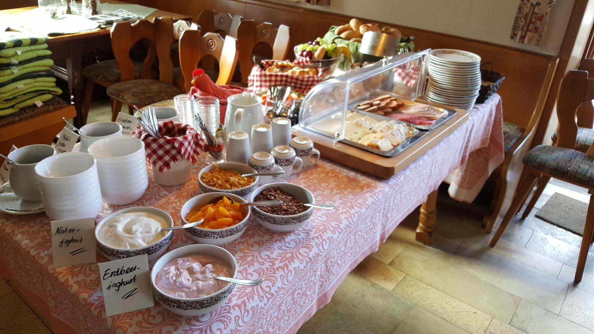 Hotel Gasthof Zum Schwan Steinsfeld Luaran gambar