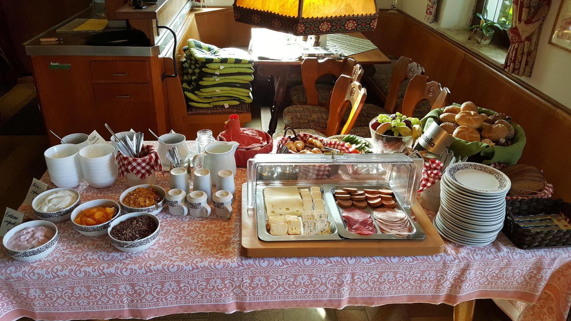 Hotel Gasthof Zum Schwan Steinsfeld Luaran gambar
