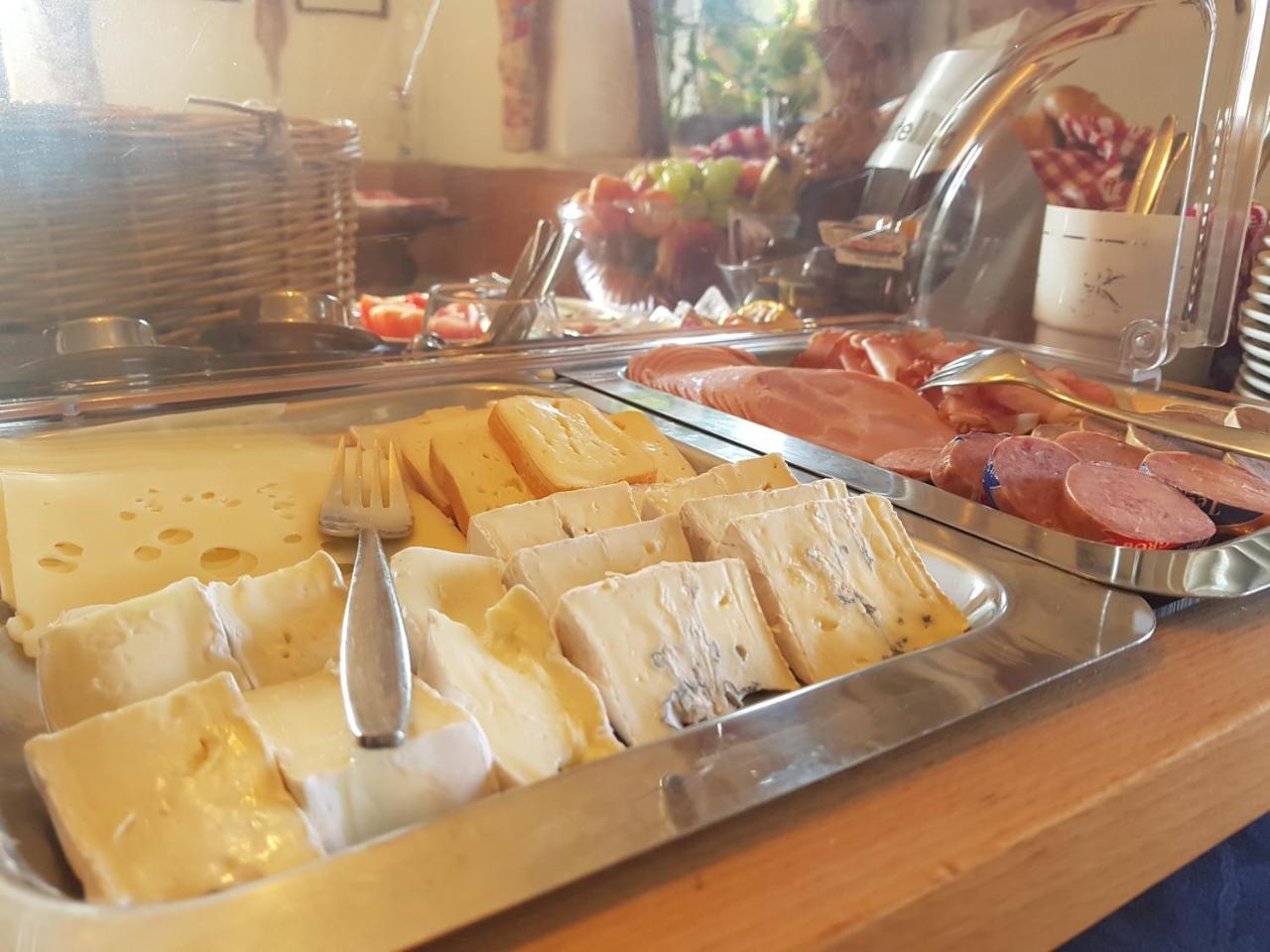 Hotel Gasthof Zum Schwan Steinsfeld Luaran gambar