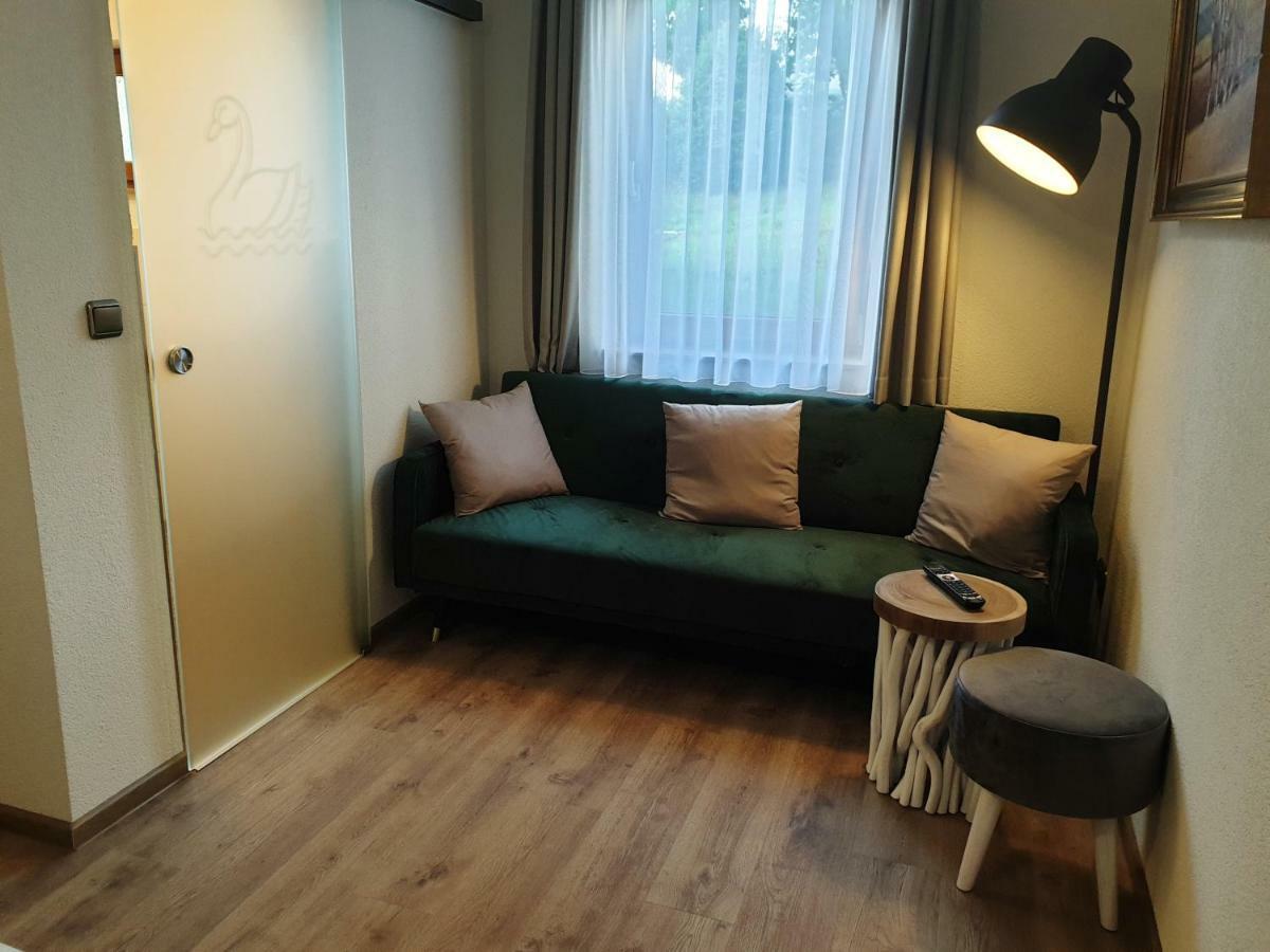 Hotel Gasthof Zum Schwan Steinsfeld Luaran gambar