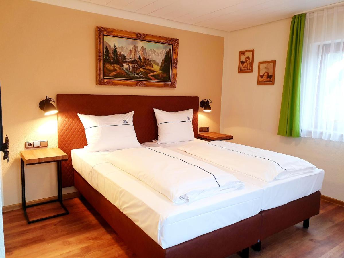 Hotel Gasthof Zum Schwan Steinsfeld Luaran gambar