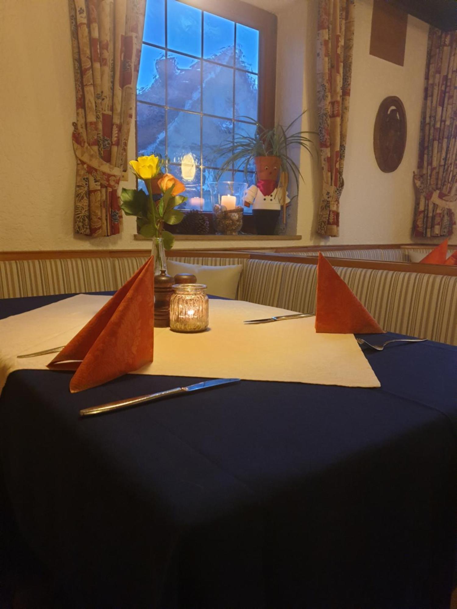 Hotel Gasthof Zum Schwan Steinsfeld Luaran gambar