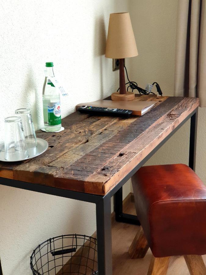 Hotel Gasthof Zum Schwan Steinsfeld Luaran gambar