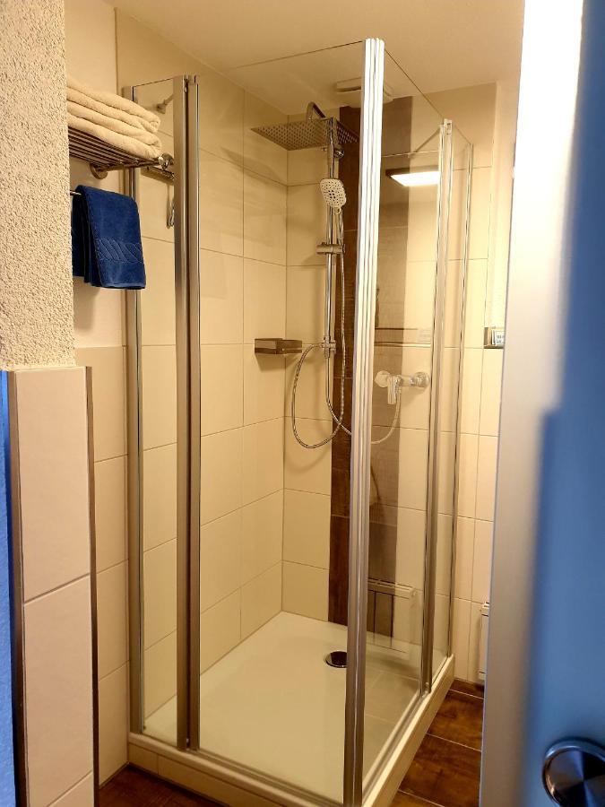 Hotel Gasthof Zum Schwan Steinsfeld Luaran gambar