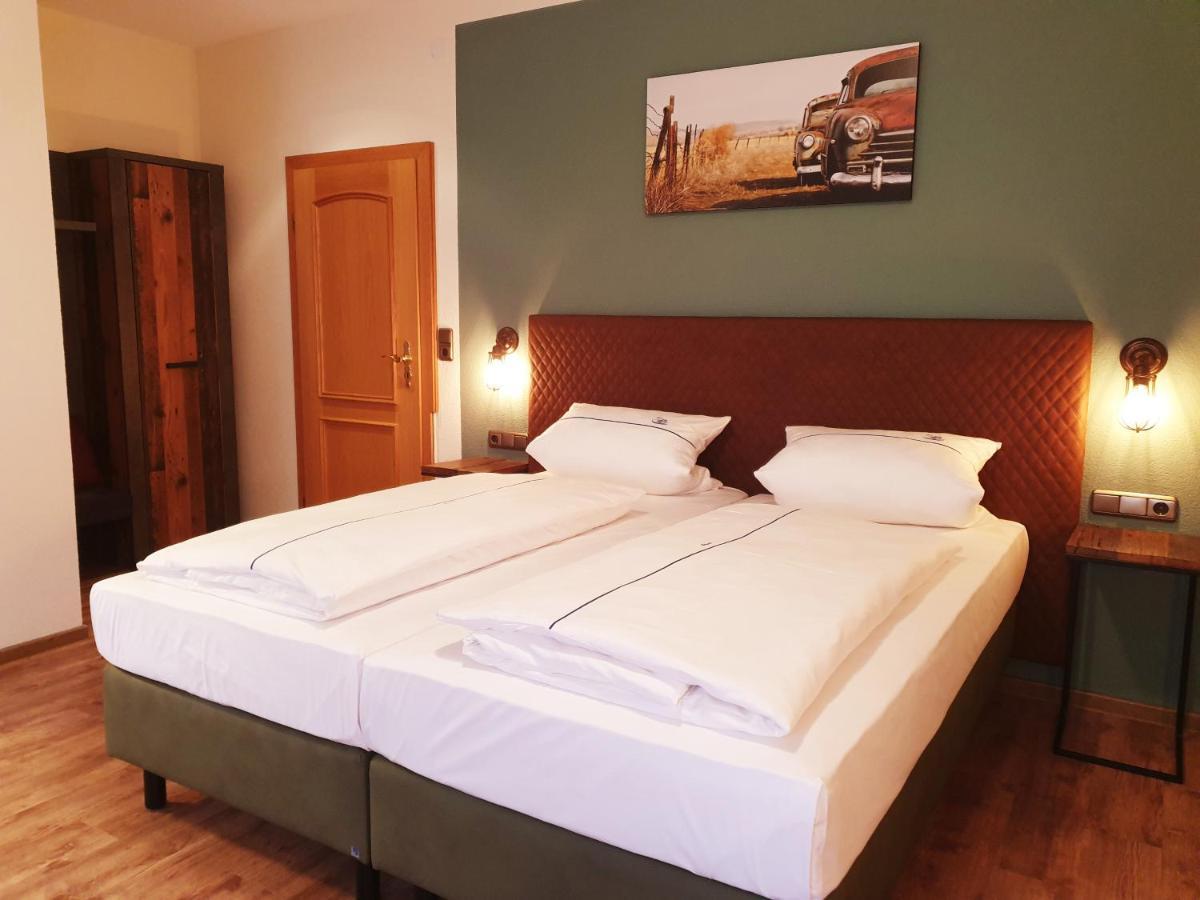 Hotel Gasthof Zum Schwan Steinsfeld Luaran gambar